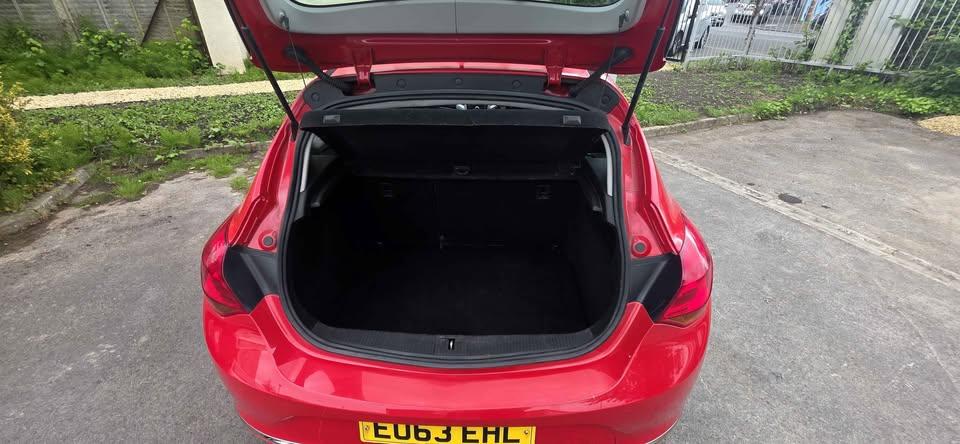 2013 VAUXHALL ASTRA Hatchback for sale at Auto Nation — photo 5