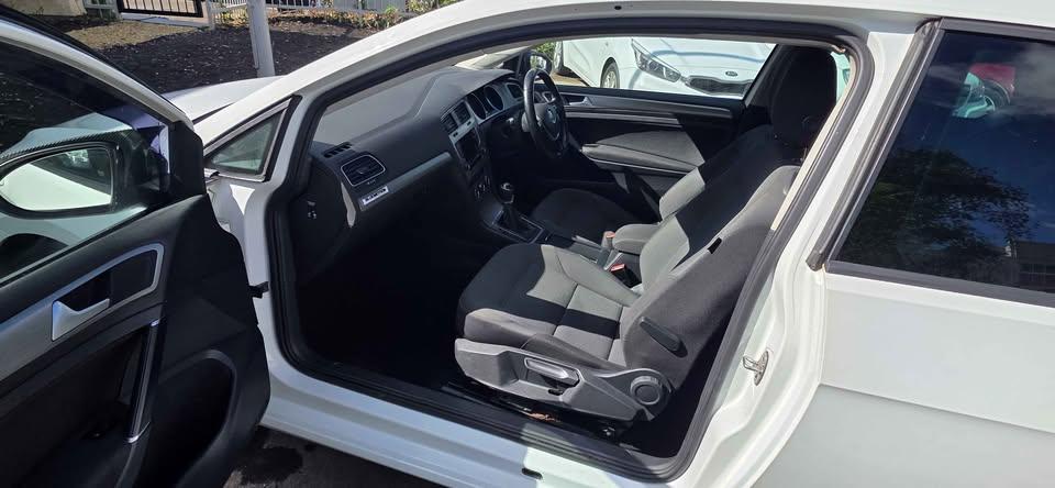 2015 VOLKSWAGEN GOLF Hatchback for sale at Auto Nation — photo 9