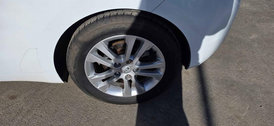 2014 KIA CEED Hatchback for sale at Auto Nation — photo 2