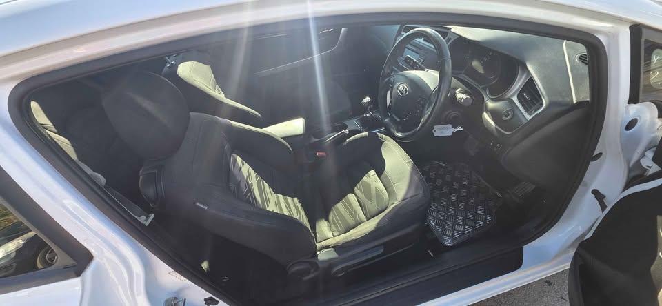 2014 KIA CEED Hatchback for sale at Auto Nation — photo 8